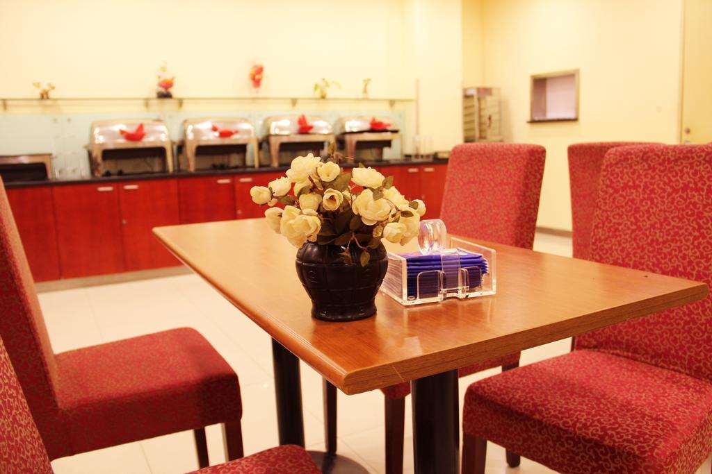Hanting Express Tianjin Haixin District Yujiapu Thiên Tân Ngoại thất bức ảnh